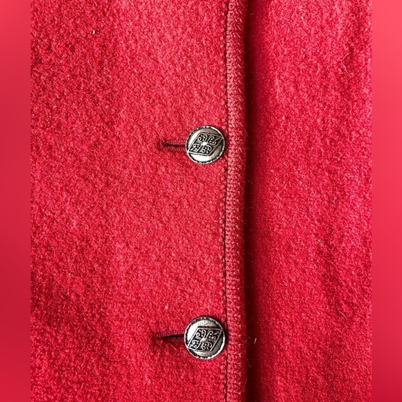 H. Moser Salzburg Pure wool red jacket, size large. - Picture 6 of 8